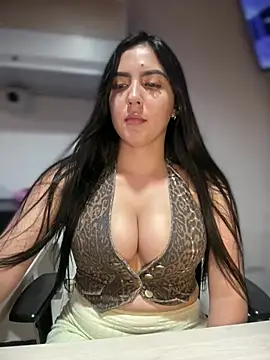 Sofia_Collins- webcam