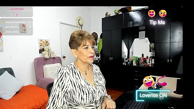 Angelina_Stone_65 webcam