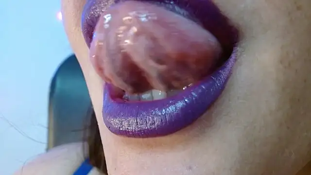 miss_evoleth2 - Miss_evoleth2's free webcam - UK Sex Cams