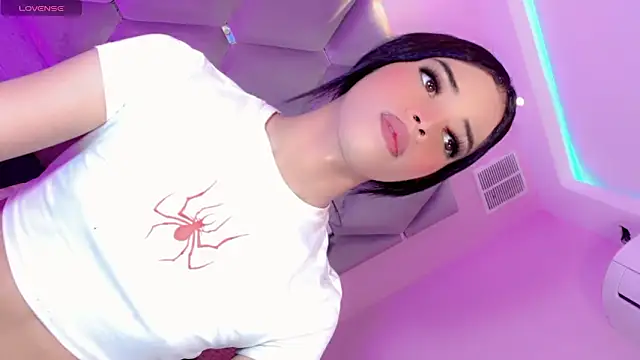 nina_keyli - Nina_Keyli's free webcam - UK Sex Cams