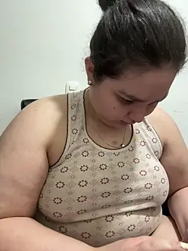 Webcam Model (PortuPAWG)  is live.Free join now!