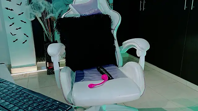 Madison_Jackson webcam