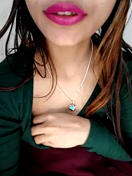 Webcam Model (xpihu)  is live.Free join now!