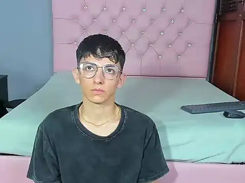 ElanGiraldo webcam