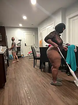 Ghoulsnooze_19 webcam