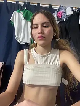 labby18 - Labby18's free webcam