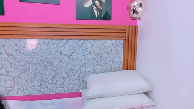 kinkyandsavage webcam