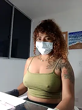 vikyvoyeur - Vikyvoyeur's free webcam - UK Sex Cams