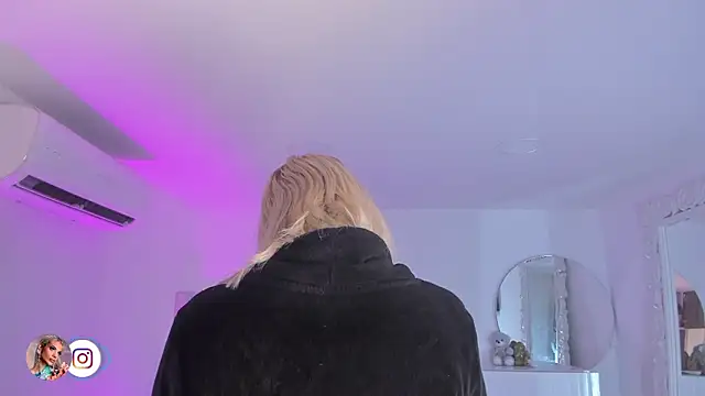 Shelynna_azzul webcam