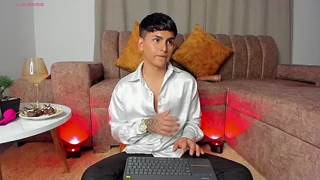 lyam_ap (M twink) - show your delicious cum