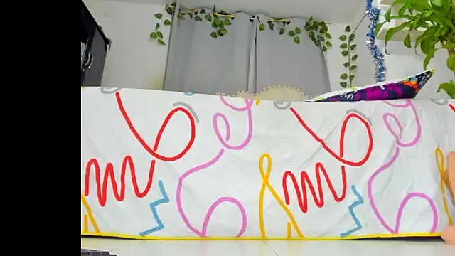 khalyn_jenner webcam