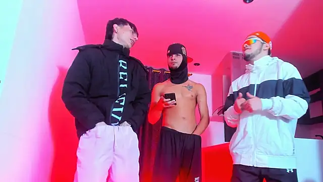 thebatmansion - TheBatMansion's free webcam - UK Sex Cams