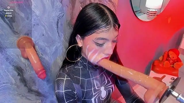 mayfox_06 (T teen) - switch to giant dildo