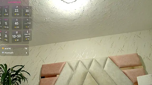 NatashaRoss_t webcam