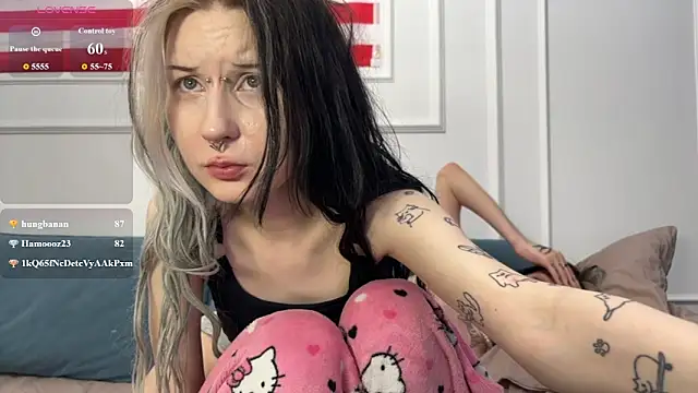 VeryRare_TwinS webcam