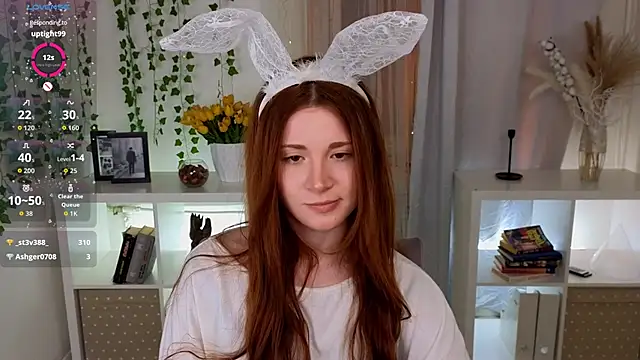 freckle_diyana (F teen) - ass teases in doggy style