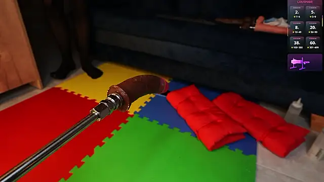 Playful_Adriana webcam