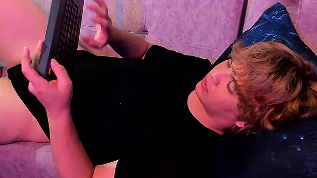 adam_angelssss (M twink) - desnudo