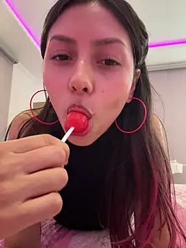 Webcam Model (MissBecka_)  is live.Free join now!