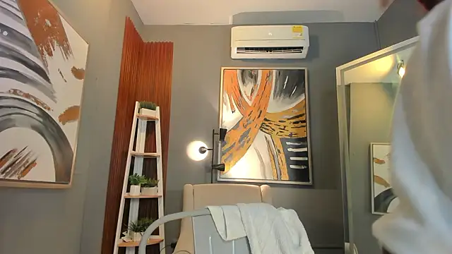 everyh - Everyh's free webcam - UK Sex Cams