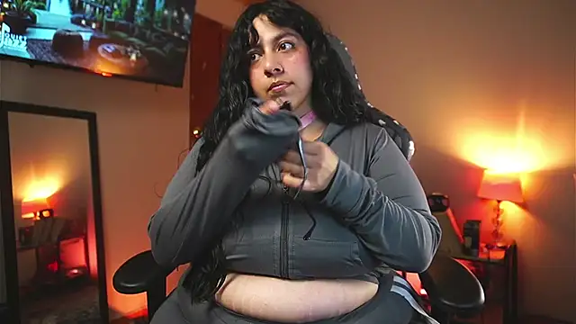 coraline_latin webcam