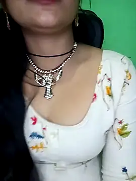 rashmi_sharma_0 (F young) - boobs show