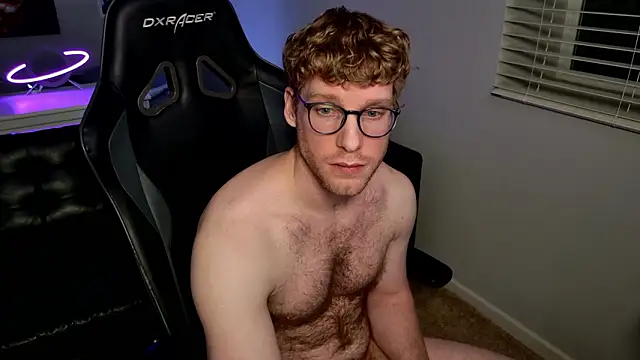 BlueEyedTallGuy94 webcam