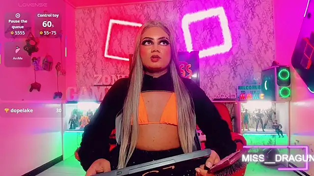 Alice_brandom webcam