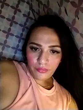 Yourbabyshane webcam