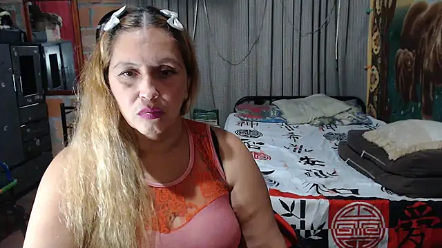 mom_son_dirty webcam