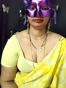 Webcam Model (sesiteluguammayi)  is live.Free join now!