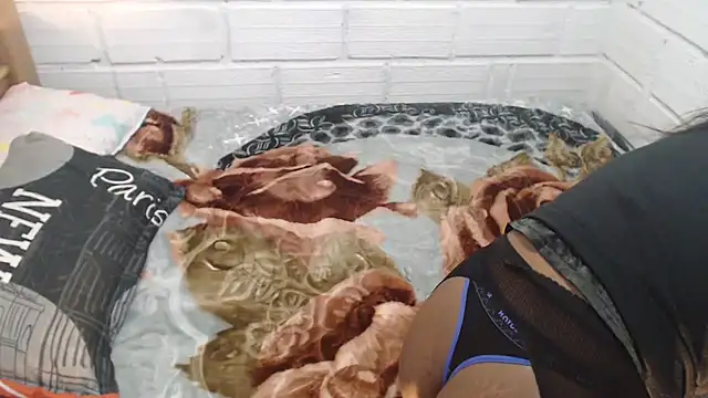 sexyjustin202 webcam