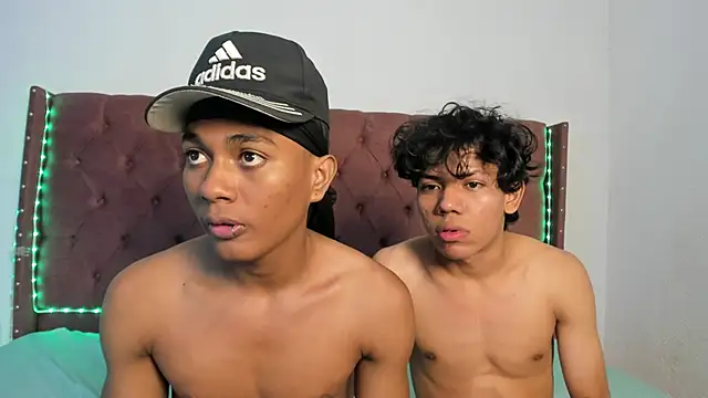 boys_yourparty webcam