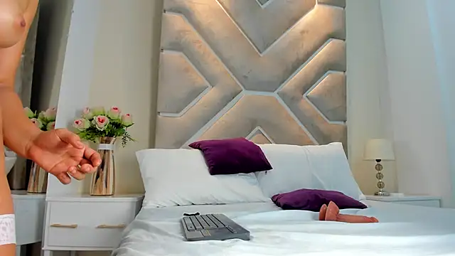 Arianna_Collins_ webcam