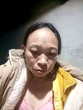 Webcam Model (Manni_john)  is live.Free join now!