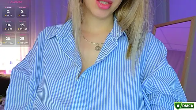 molly_crystal webcam