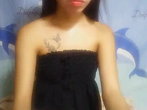 SweetPussie18x webcam