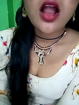 rashmi_sharma_0 - Rashmi_sharma_0's free webcam - UK Sex Cams