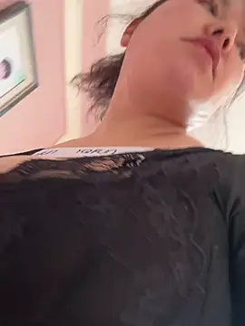 oo-shanshan (F milf) - 脱光衣服跳舞