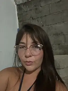 claraa19 - Claraa19's free webcam - UK Sex Cams