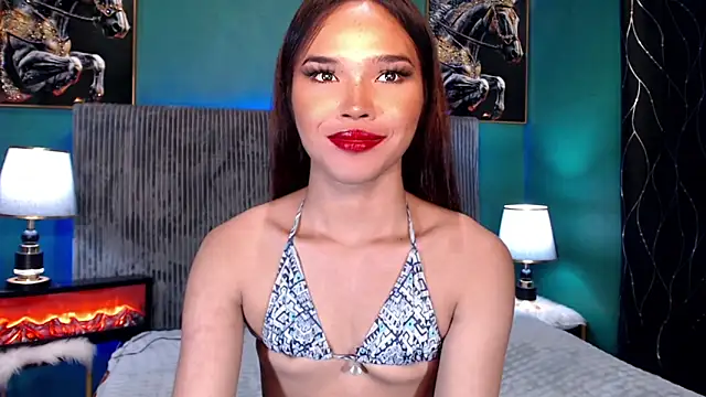 Queen_Rhiana_69 webcam