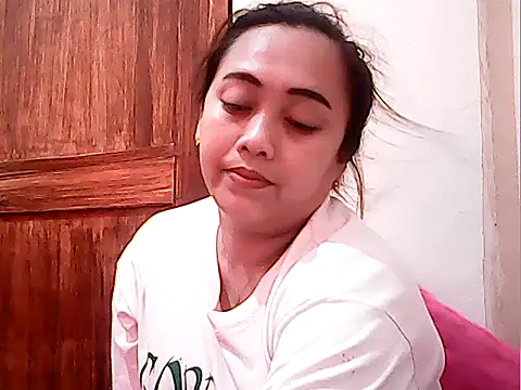 Pinay_Chubby20 webcam