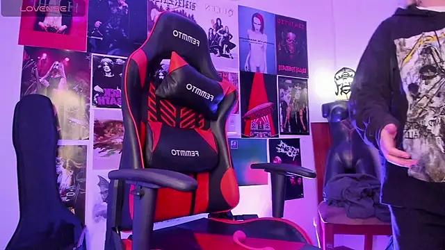 mistresscrowley666 webcam