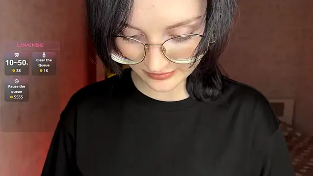 fakelamb - FakeLamb's free webcam - UK Sex Cams