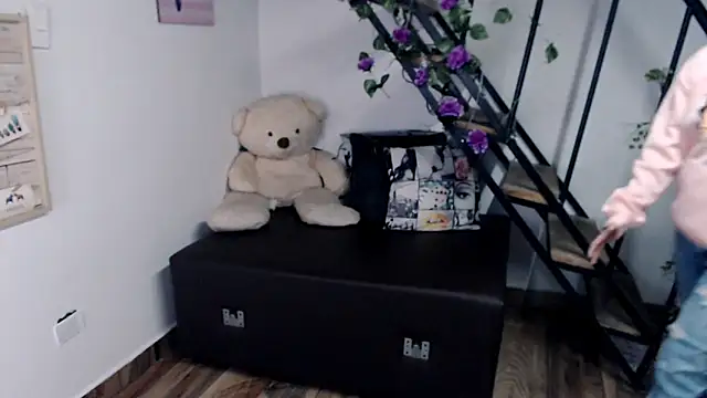 samantha_baby_ - Samantha_baby_'s free webcam - UK Sex Cams