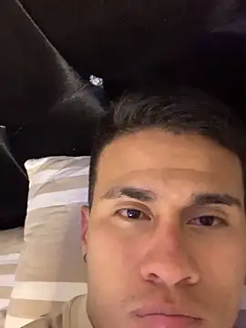 Latin_Paisa_Boy webcam