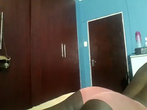 VirginPrincess06 webcam