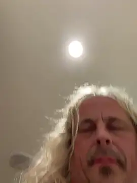 zeus337 (M mature) - Cum