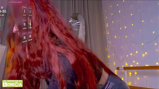 caty_cuddly (F young) - doggy without pant