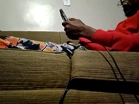 pharaohjaguars (Ask my age) - U look at my bio